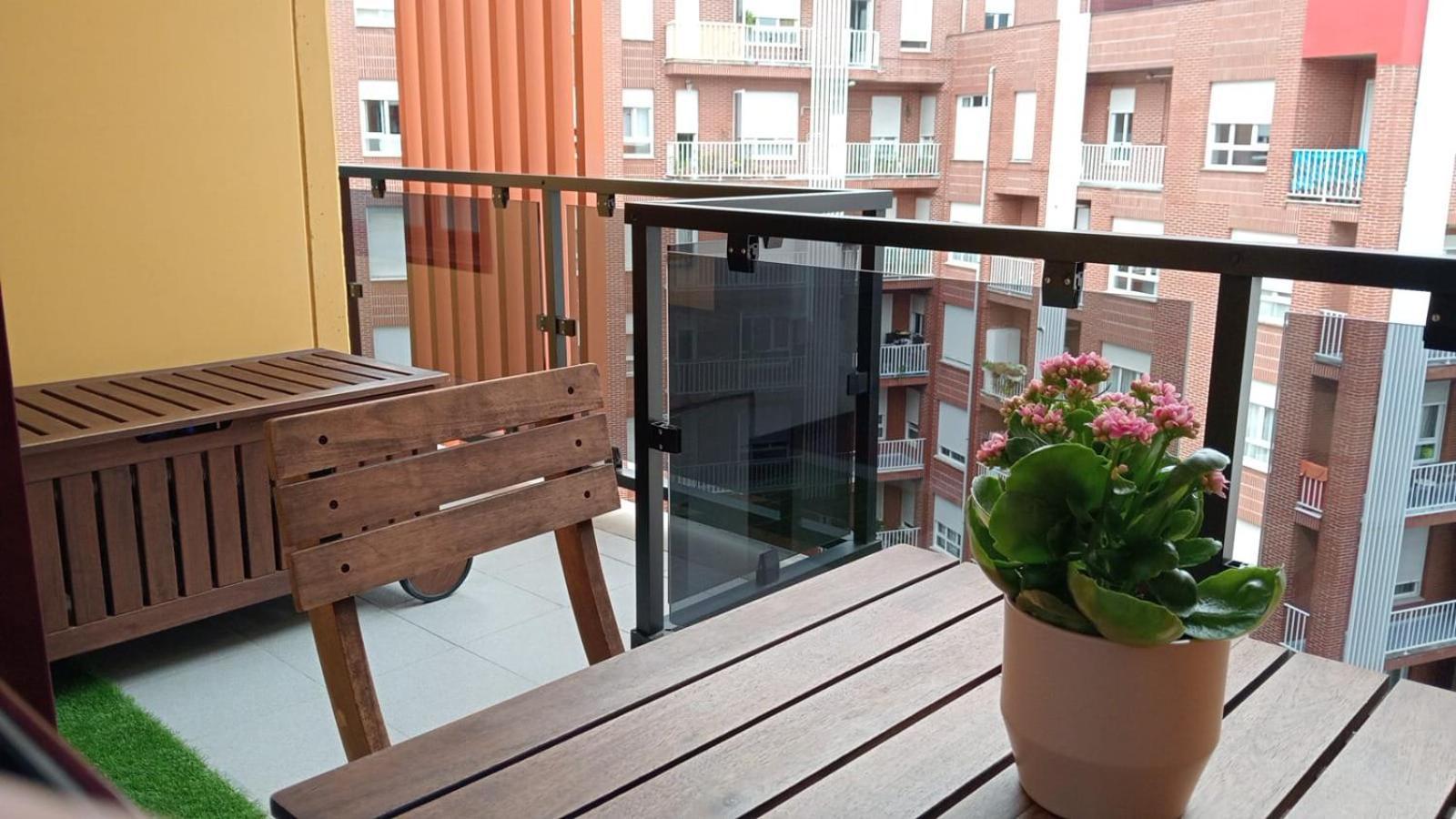 Avello Oviedo Con Parking Lägenhet Exteriör bild